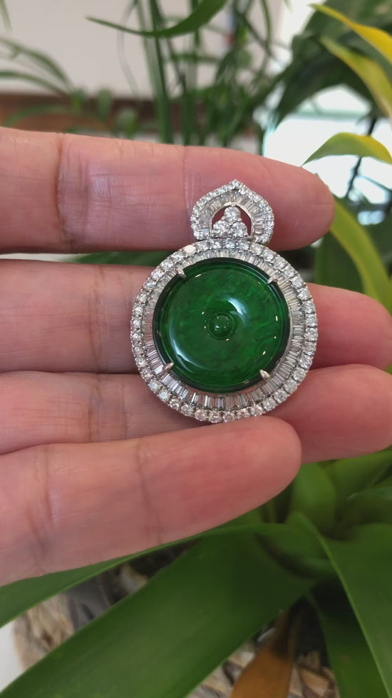 Load and play video in Gallery viewer, RealJade® Co. 18K White Gold Genuine Luxury Imperial Jadeite KouKou Pendant with Diamonds

