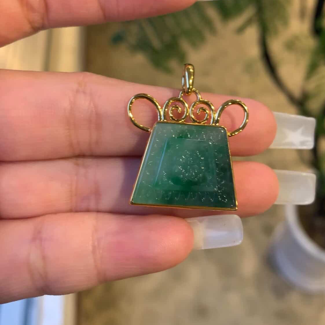 18K Yellow Gold Custom Green Jadite Jade Pendant Gold Setting x 2