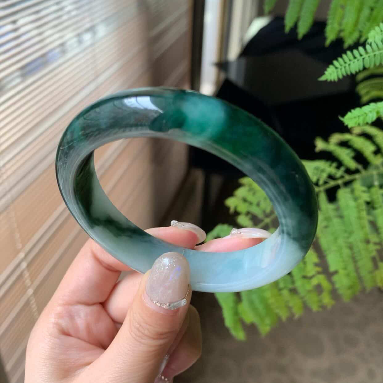 Natural Forest Green Jadeite Jade Comfort Fit Bangle