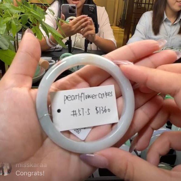 Live "Natural Light Green Jadeite Jade Bangle" (Live Pick) (08/02/25)