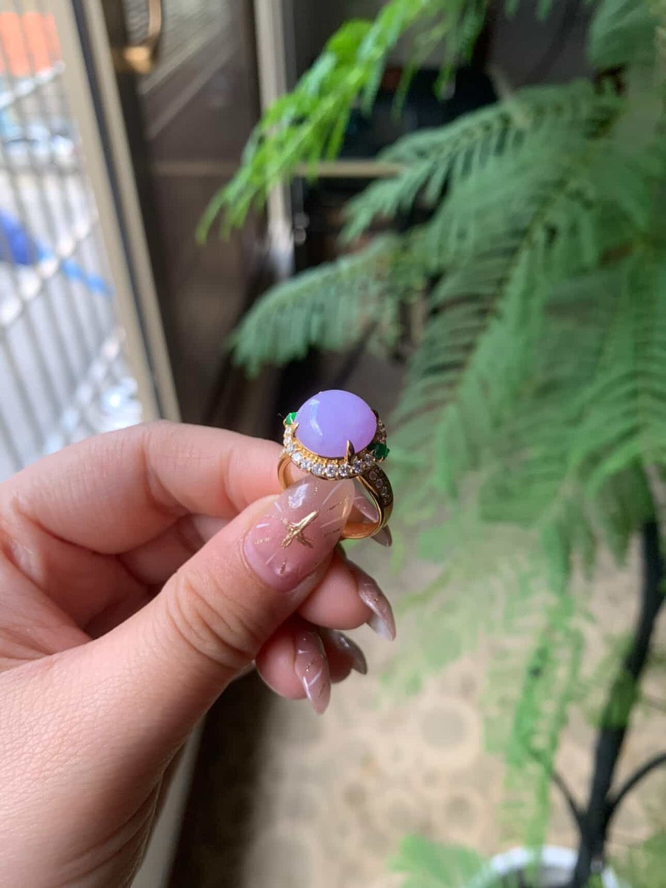 "Live" 18k Yellow Gold Custom Lavender Cabochon Ring Gold And Diamonds Seeting
