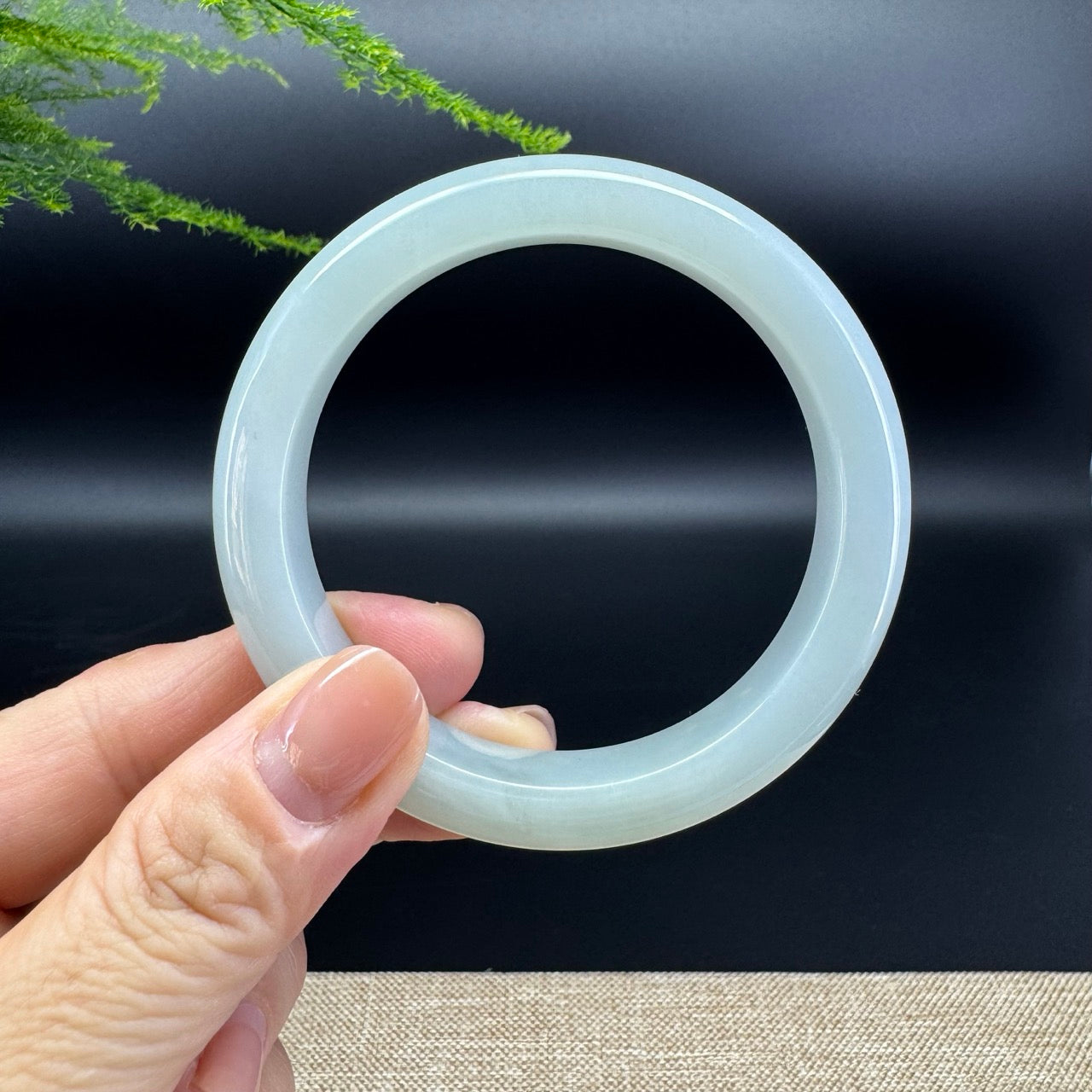 Genuine Burmese Green Jade Jadeite Bangle Bracelet ( 56.6mm )