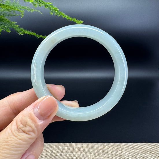 Genuine Burmese Green Jade Jadeite Bangle Bracelet ( 56.6mm )