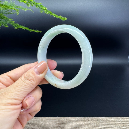 Genuine Burmese Green Jade Jadeite Bangle Bracelet ( 56.9mm )