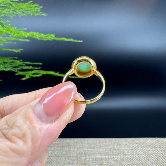 RealJade® "Signature Signet" 18K Yellow Gold Green Jadeite Jade Classic Ring