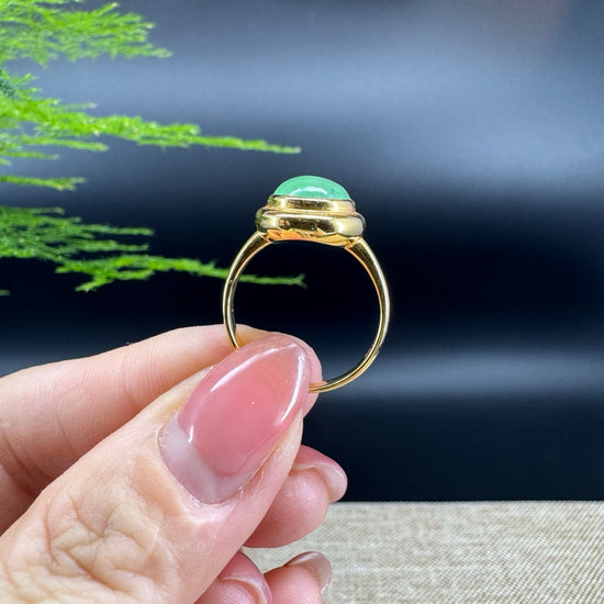 RealJade® "Signature Signet" 18K Yellow Gold Green Jadeite Jade Classic Ring