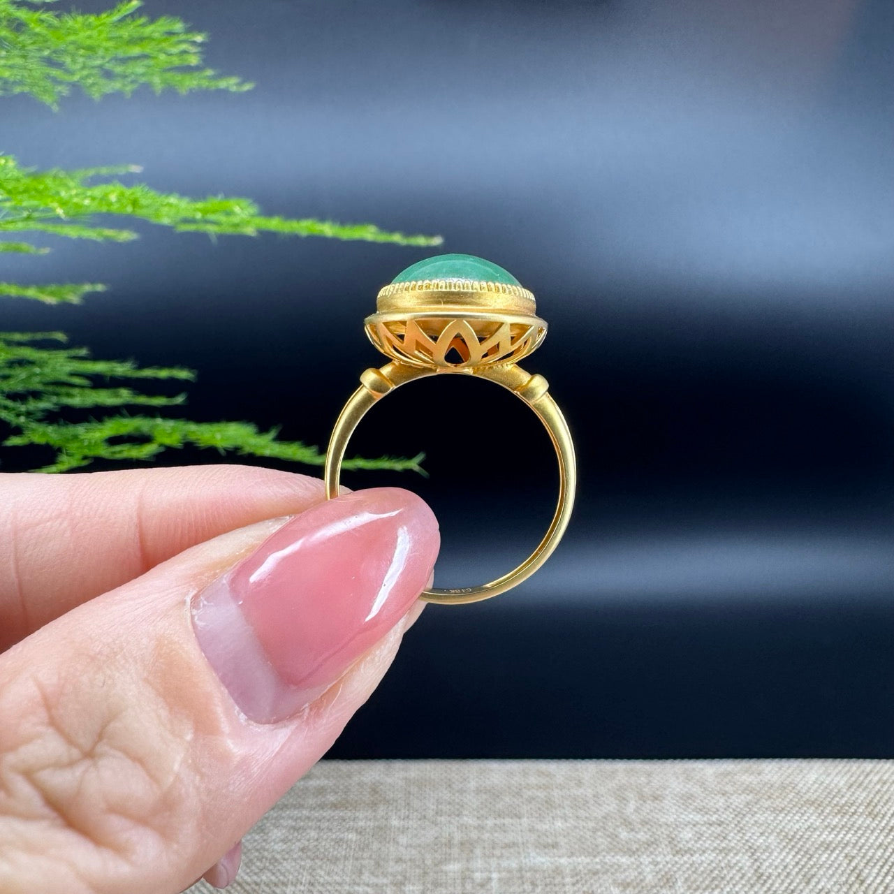 RealJade® "Signature Signet" 18K Yellow Gold  Imperial Jadeite Jade Classic Ring