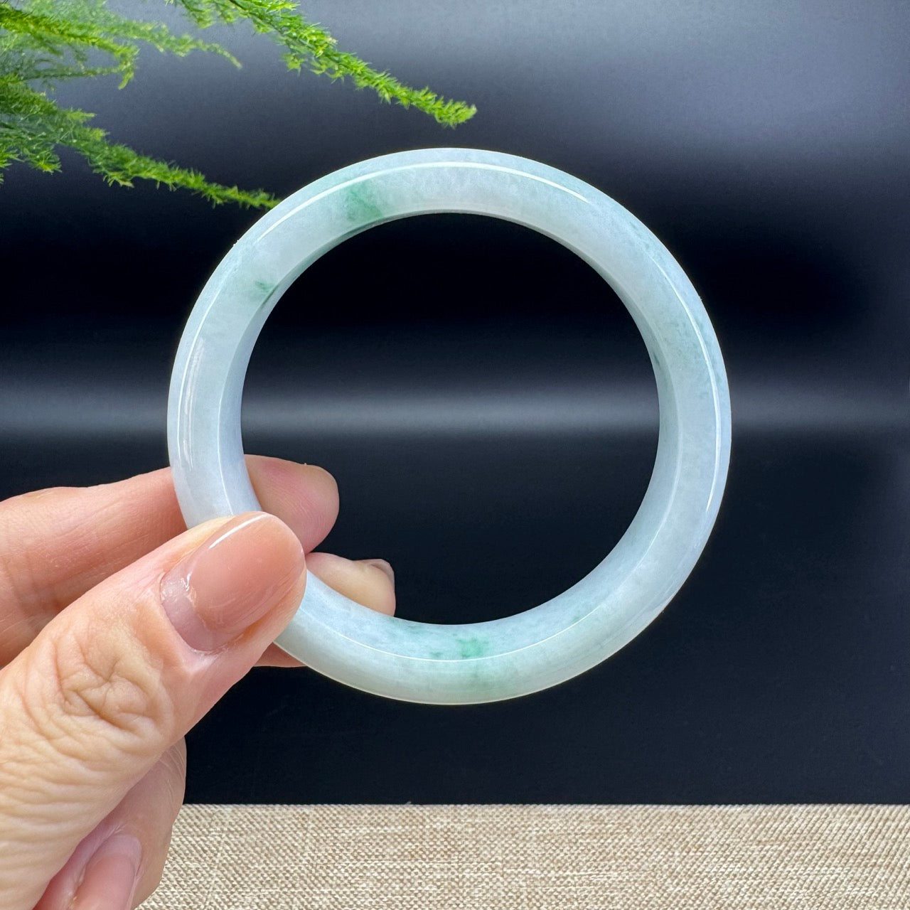Genuine Burmese Green Jade Jadeite Bangle Bracelet ( 56mm )