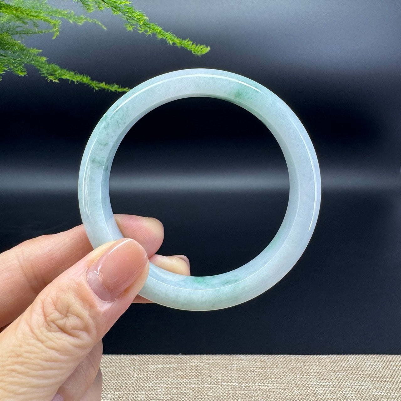 Genuine Burmese Green Jade Jadeite Bangle Bracelet ( 56mm )