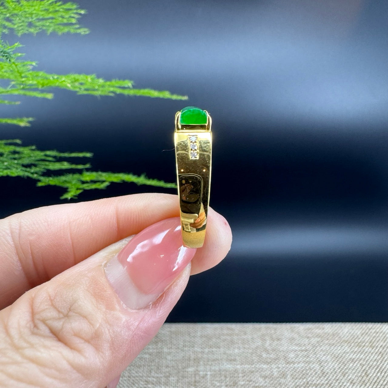 RealJade® "Signature Signet" 18K Yellow Gold  Imperial Green Jadeite Jade Diamonds Classic Ring