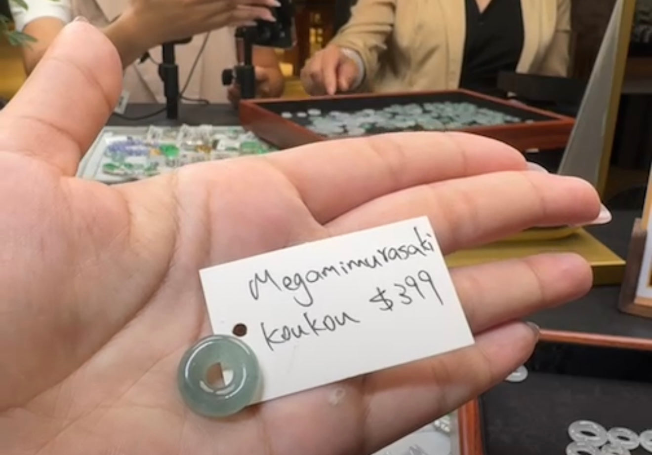 Live "Natural Light green Jadeite Jade KouKou" (Live Pick) (07/05/25)