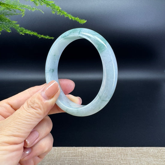 Genuine Burmese Green Jade Jadeite Bangle Bracelet ( 56.7mm )