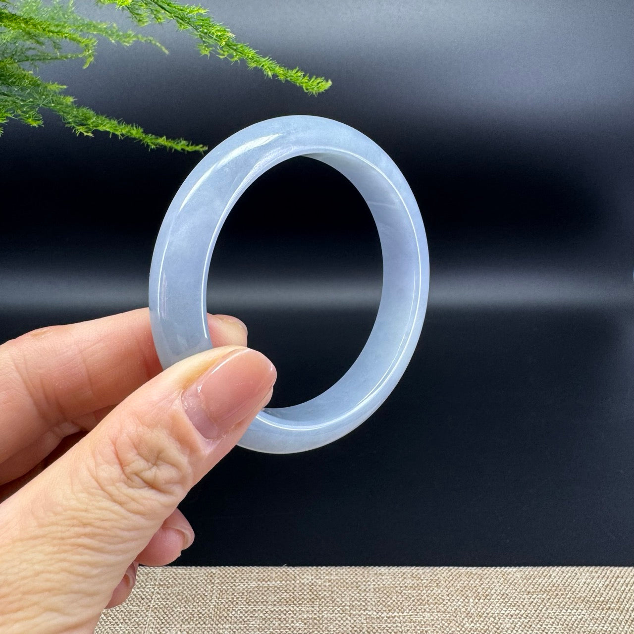 Genuine Burmese Grayish Purple Jade Jadeite Bangle Bracelet ( 56.9mm )