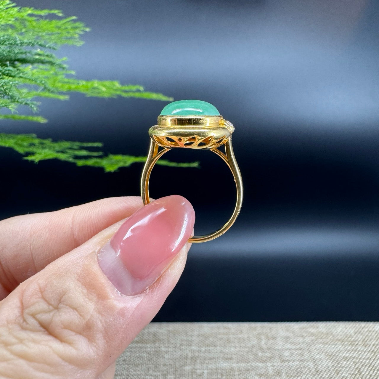 RealJade® "Signature Signet" 18K Yellow Gold  Imperial Jadeite Jade Classic Ring