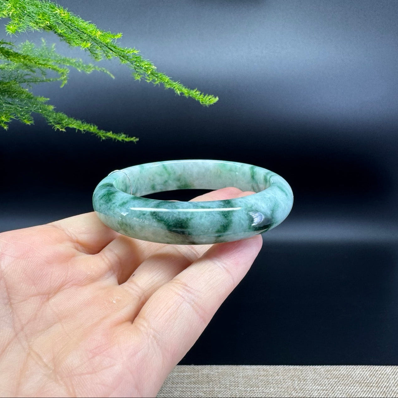 Genuine Burmese Green Jade Jadeite Bangle Bracelet ( 56mm )