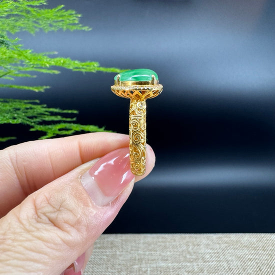 RealJade® "Signature Signet" 18K Yellow Gold Imperial Jadeite Jade Heart shape Ring