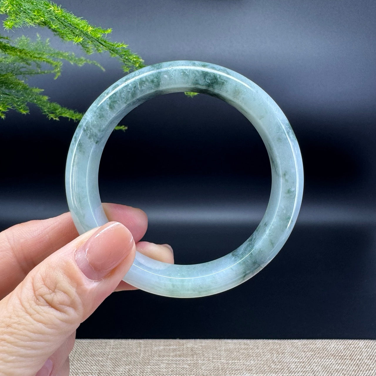 Genuine Burmese Green Jade Jadeite Bangle Bracelet ( 56.2mm )