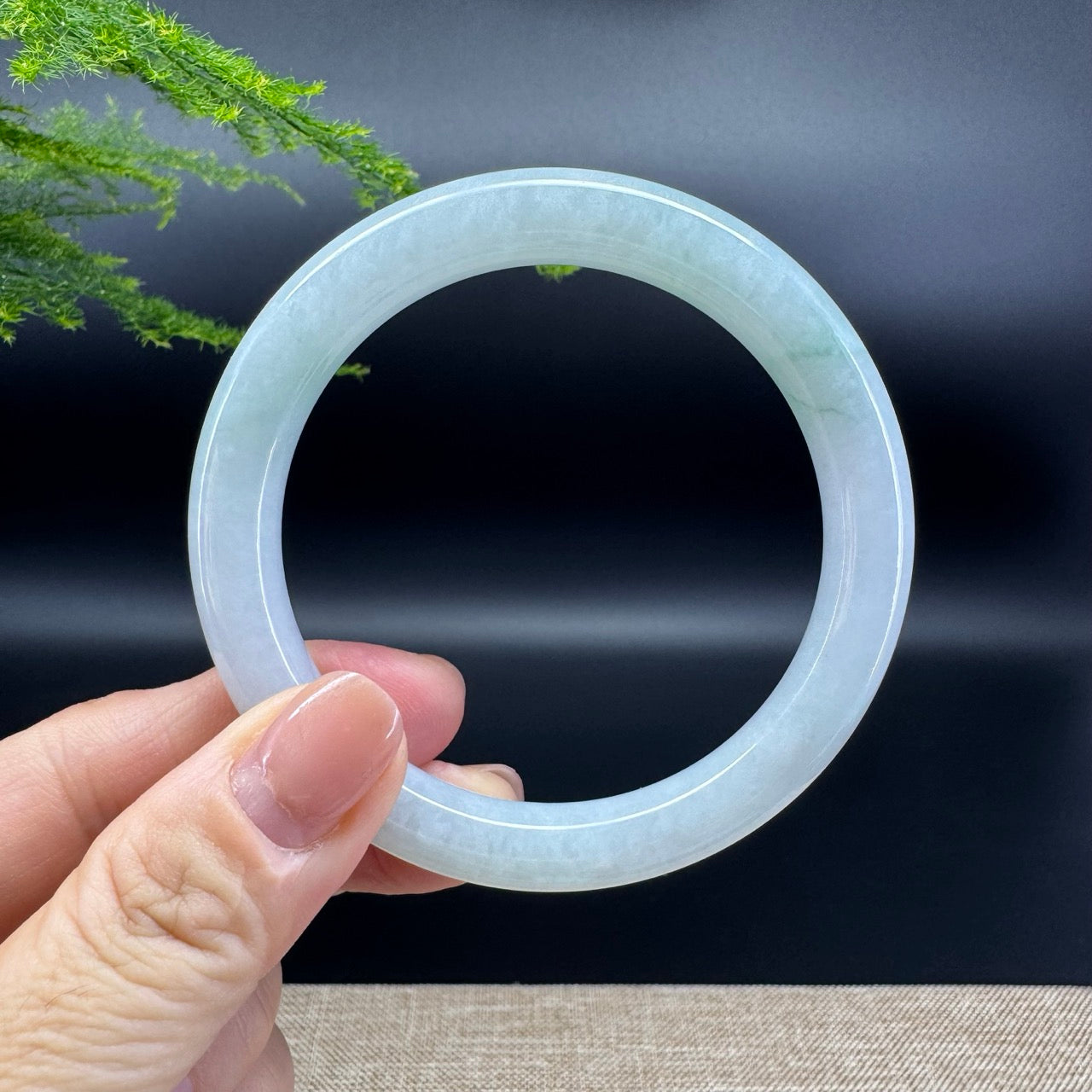 Genuine Burmese Green Jade Jadeite Bangle Bracelet ( 56.1mm )