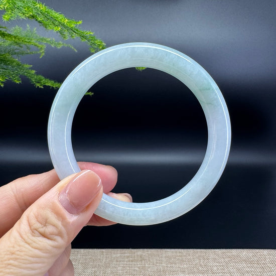 Genuine Burmese Green Jade Jadeite Bangle Bracelet ( 56.1mm )