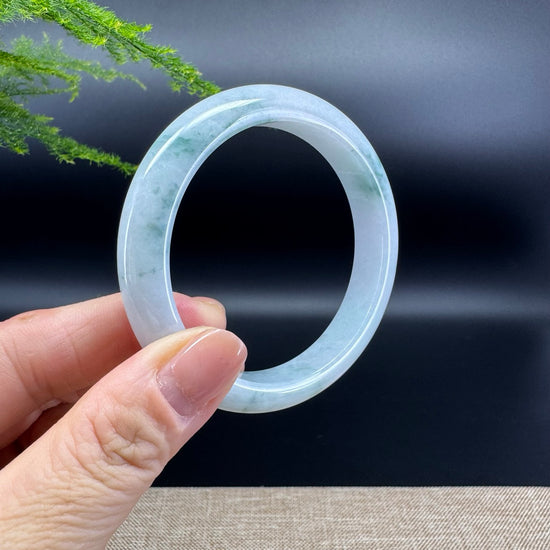 Genuine Burmese Green Jade Jadeite Bangle Bracelet ( 56.4mm )