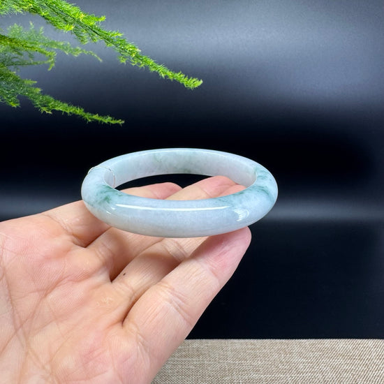 Genuine Burmese Green Jade Jadeite Bangle Bracelet ( 56.4mm )