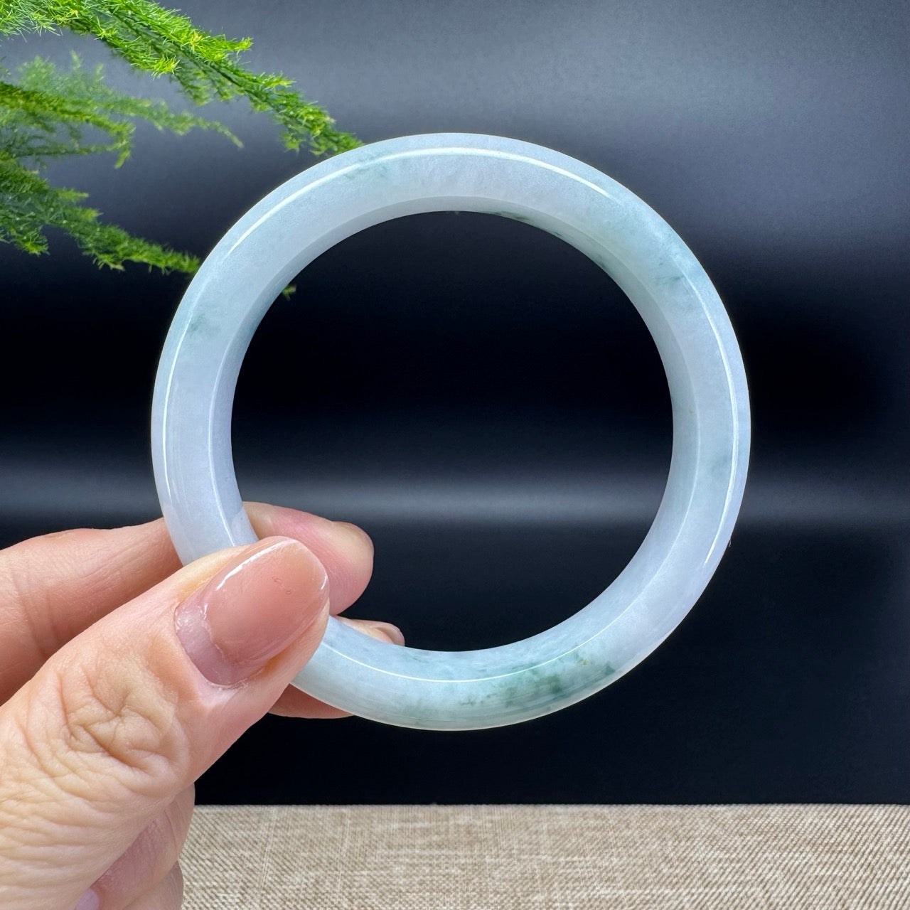 Genuine Burmese Green Jade Jadeite Bangle Bracelet ( 56.4mm )