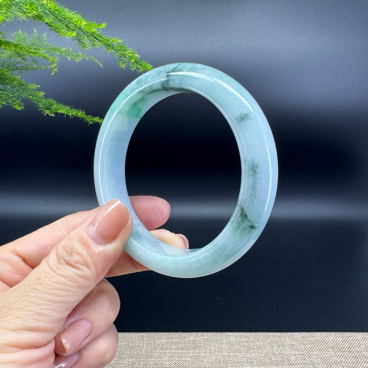Genuine Burmese Green Jade Jadeite Bangle Bracelet ( 56.8mm )