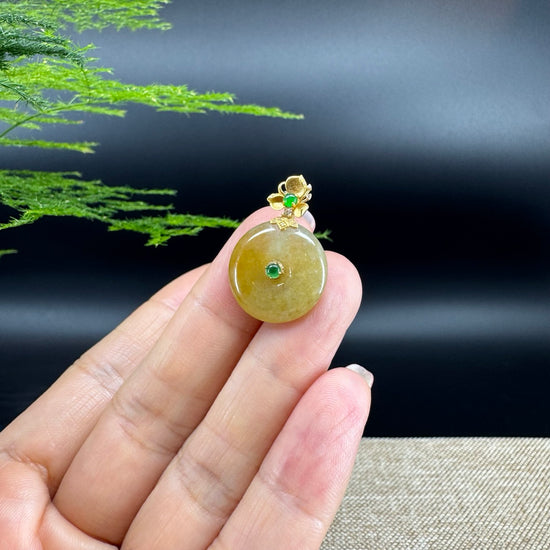 "Good Luck Button" Yellow Jadeite Jade Lucky KouKou Pendant With 18K Yellow Gold Diamonds Bail