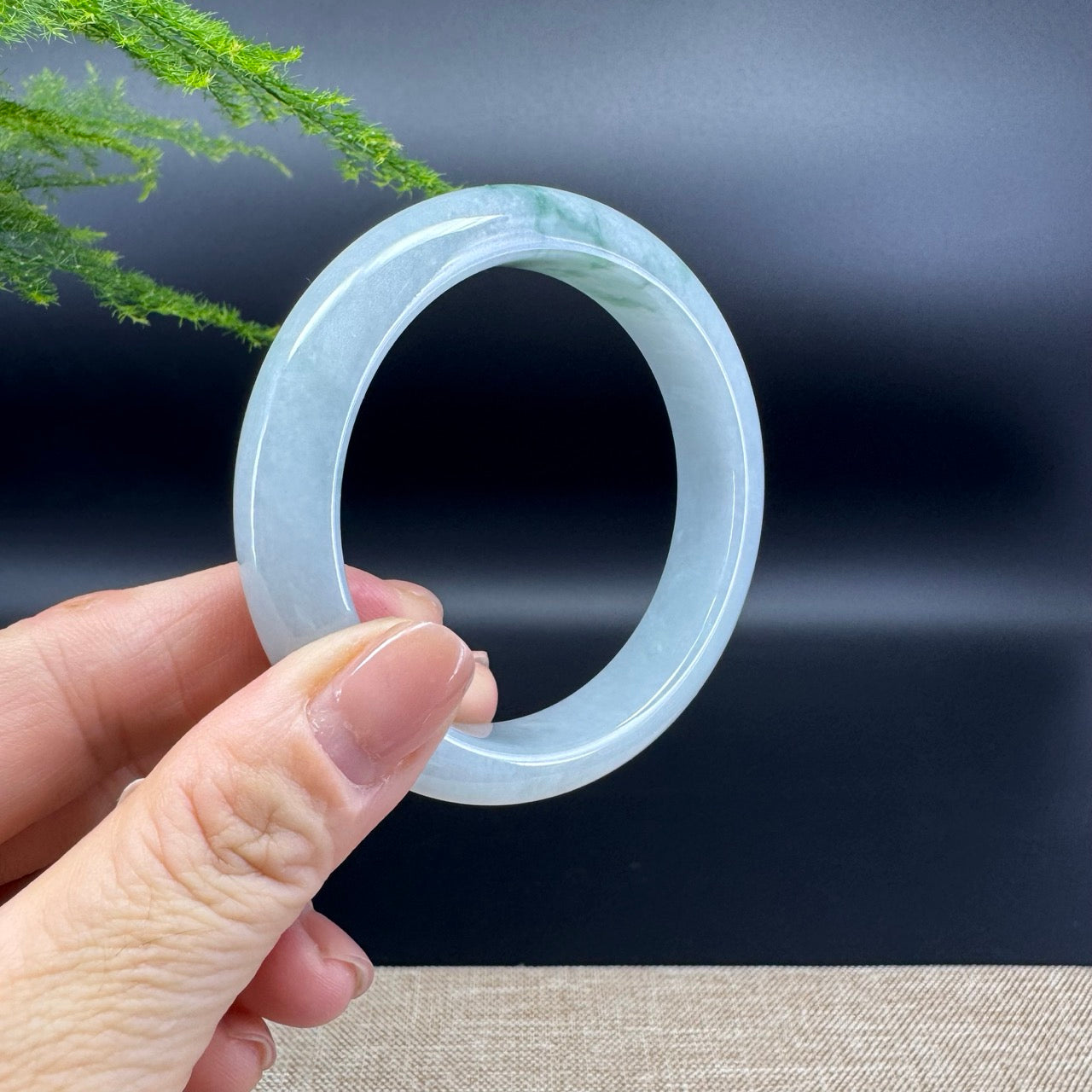 Genuine Burmese Green Jade Jadeite Bangle Bracelet ( 56.3mm )
