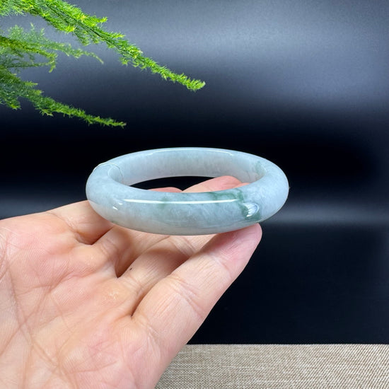 Genuine Burmese Green Jade Jadeite Bangle Bracelet ( 56.3mm )