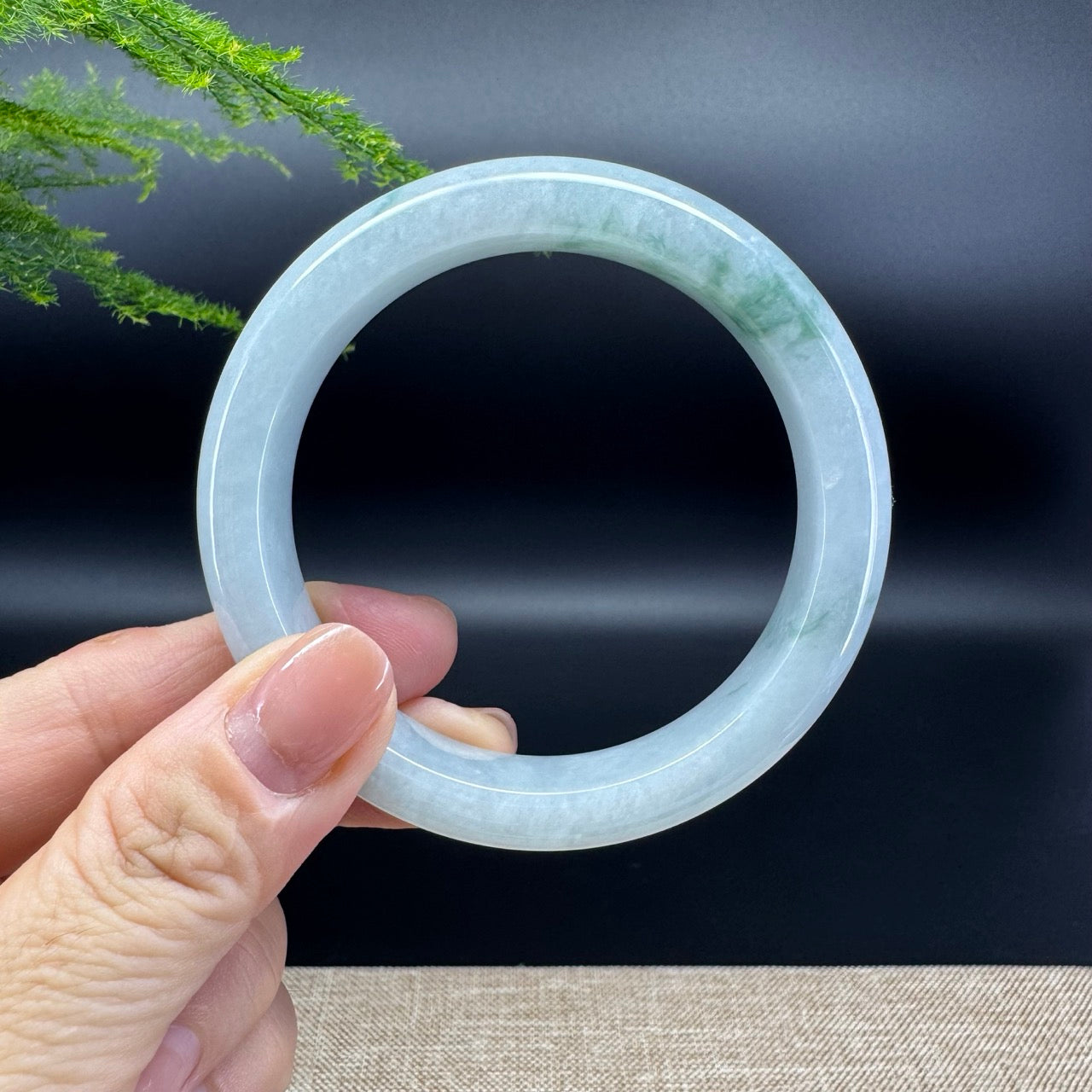 Genuine Burmese Green Jade Jadeite Bangle Bracelet ( 56.3mm )