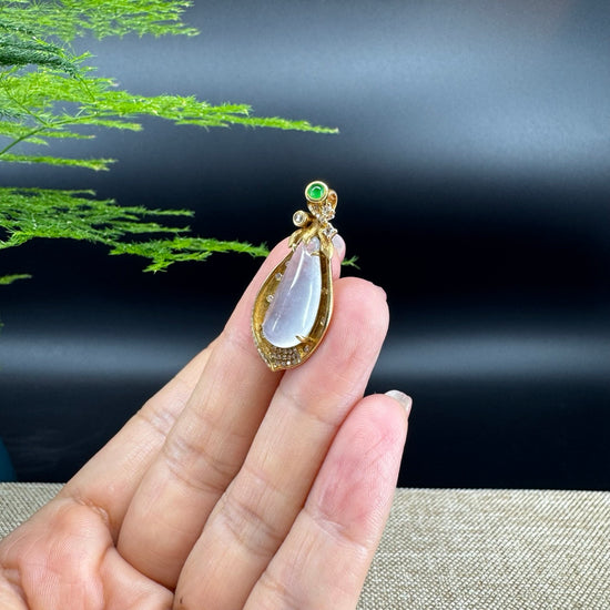 RealJade 18k Yellow Gold Genuine Burmese Jadeite Eggplant Pendant Necklace