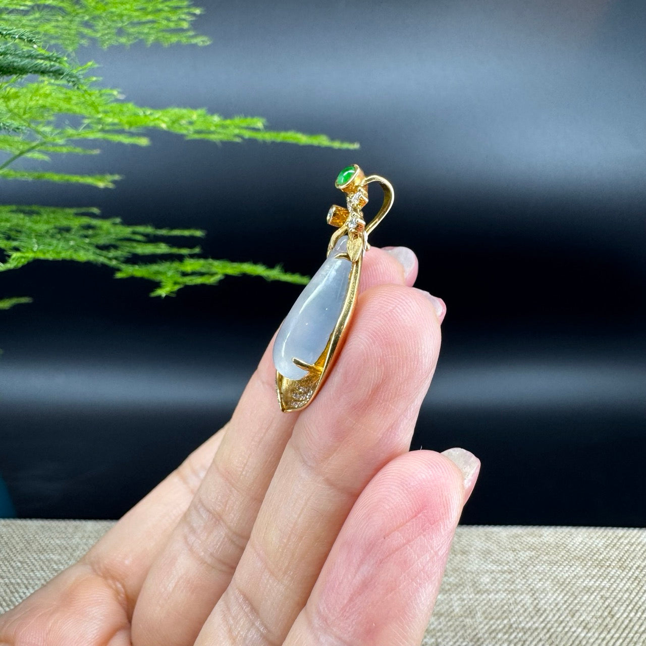 RealJade 18k Yellow Gold Genuine Burmese Jadeite Eggplant Pendant Necklace