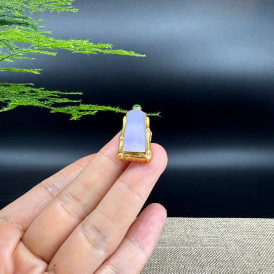 "Good Luck Button"Lavender Jadeite Jade Bamboo Pendant With 18K Yellow Gold Diamonds Bail
