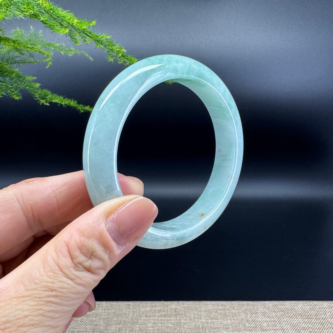 Genuine Burmese Green Jade Jadeite Bangle Bracelet ( 56.9mm )