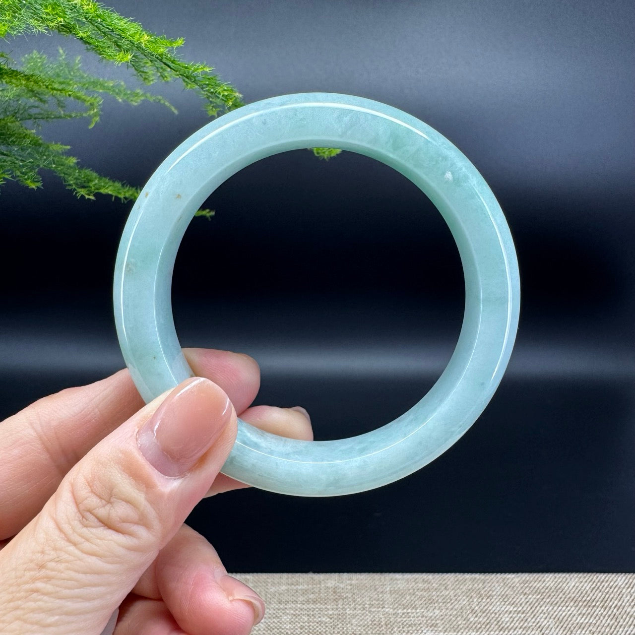 Genuine Burmese Green Jade Jadeite Bangle Bracelet ( 56.9mm )