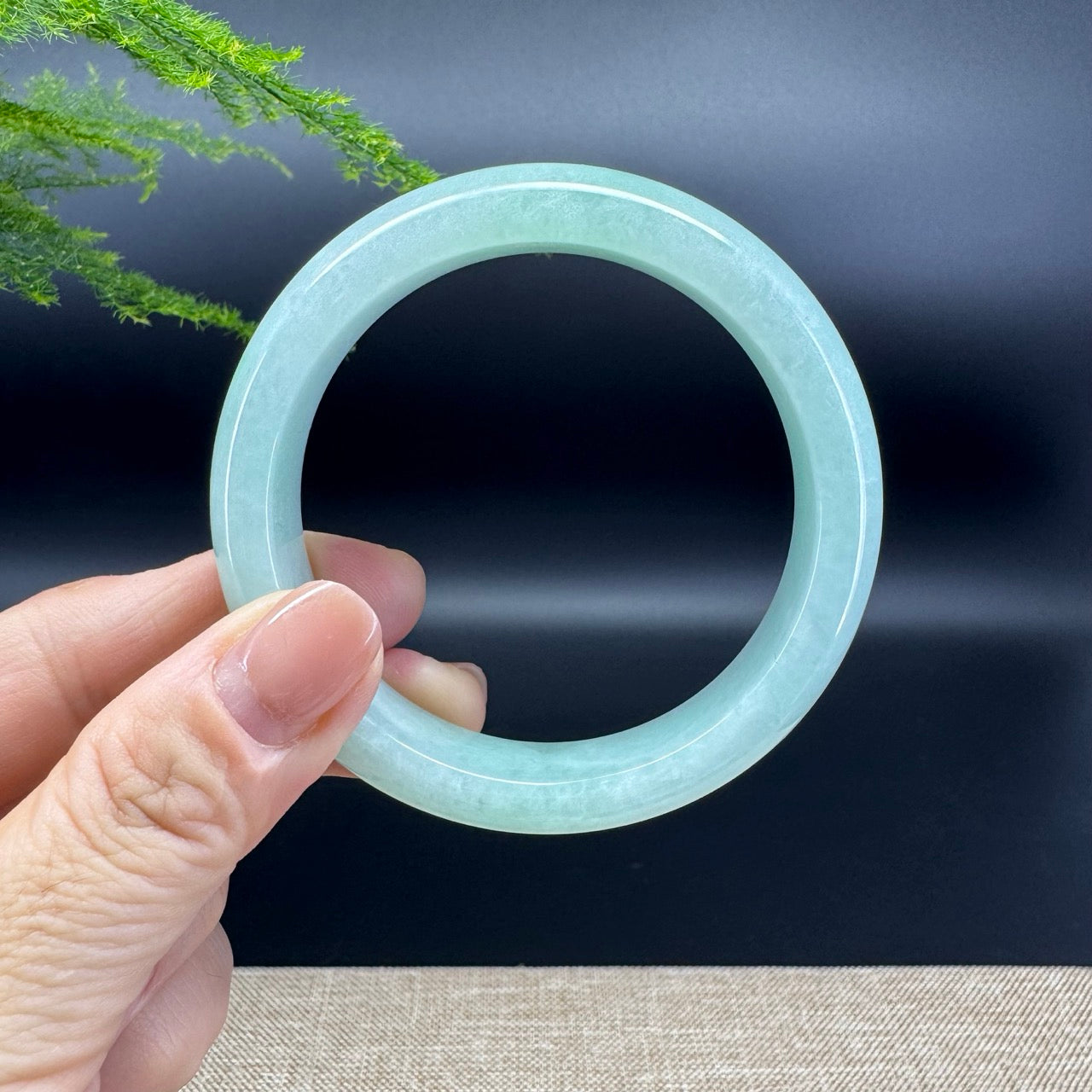 Genuine Burmese Green Jade Jadeite Bangle Bracelet ( 56mm )