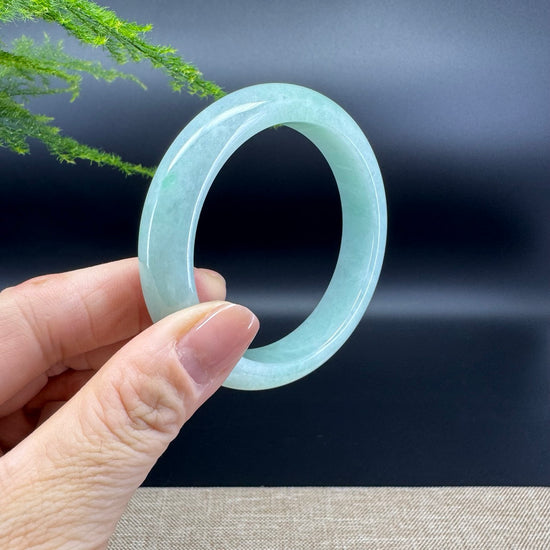 Genuine Burmese Green Jade Jadeite Bangle Bracelet ( 56mm )