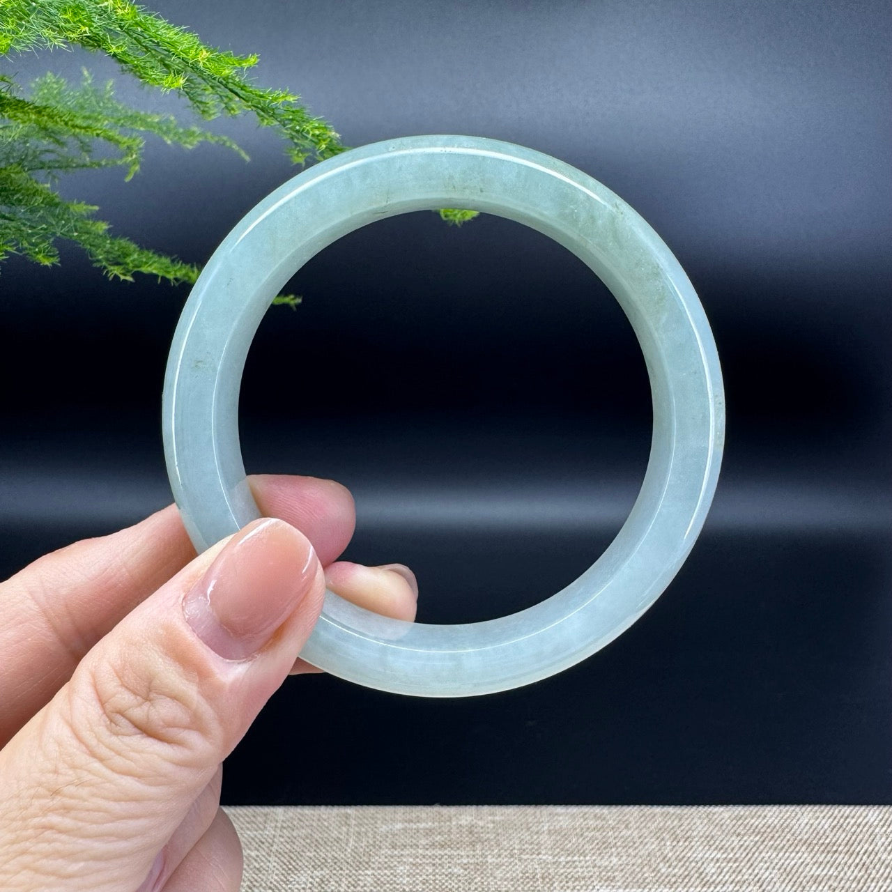 Genuine Burmese Green Jade Jadeite Bangle Bracelet ( 56.7mm )
