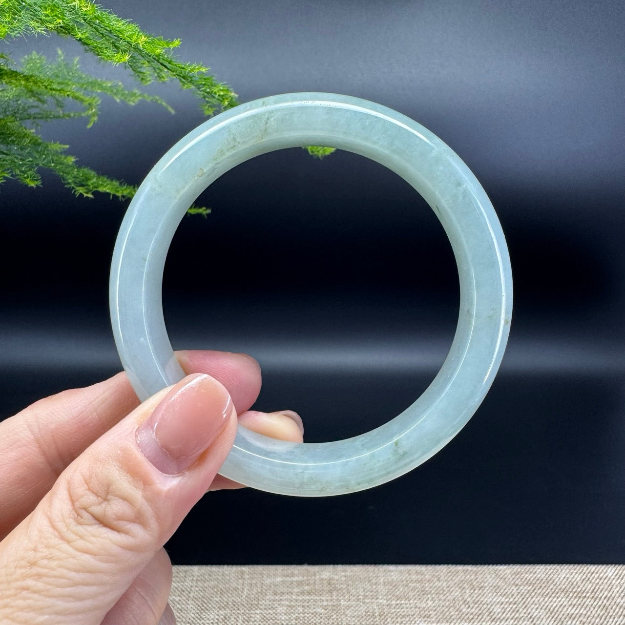 Genuine Burmese Green Jade Jadeite Bangle Bracelet ( 56.7mm )