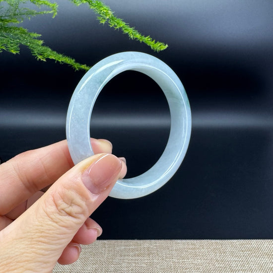 Genuine Burmese Green Jade Jadeite Bangle Bracelet ( 56.4mm )