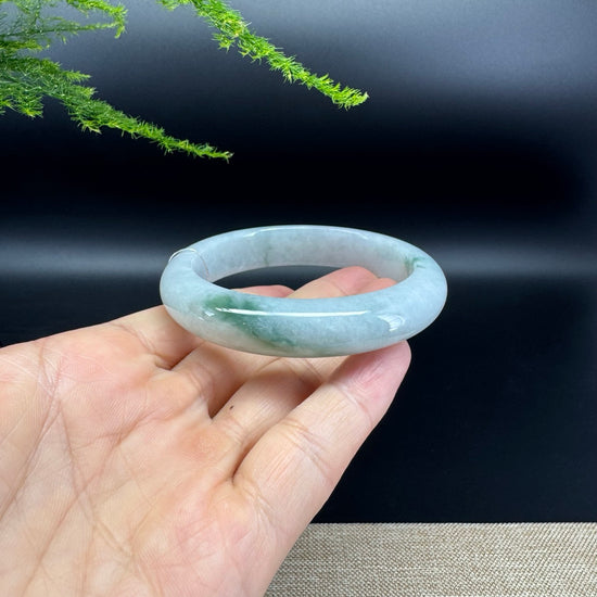 Genuine Burmese Green Jade Jadeite Bangle Bracelet ( 56.4mm )