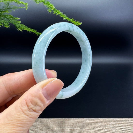 Genuine Burmese White Green Jade Jadeite Bangle Bracelet ( 56.9mm )