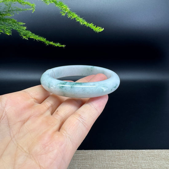 Genuine Burmese Green Jade Jadeite Bangle Bracelet ( 56.4mm )