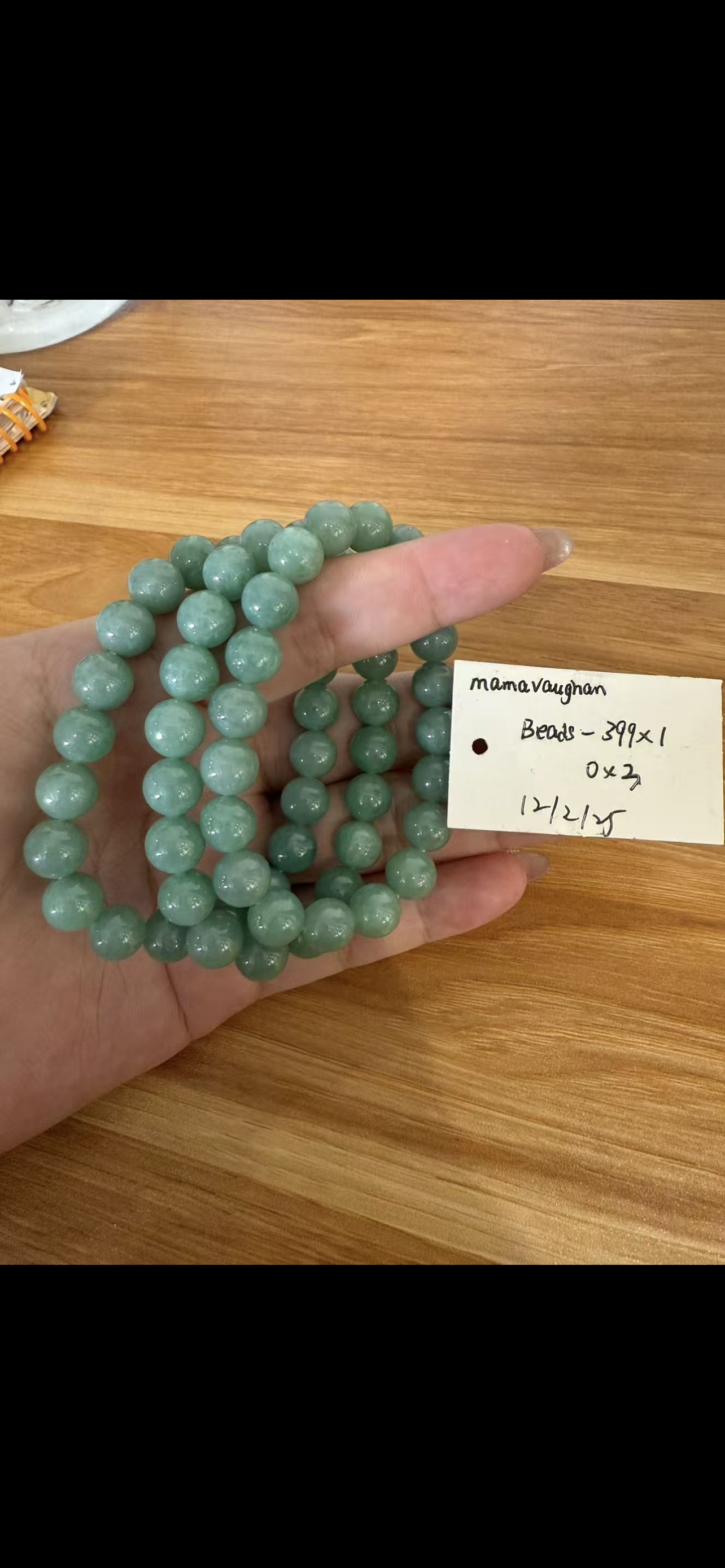 "Live" Natural Green Jadeite Jade Bead Bracelet (12/01/2025)