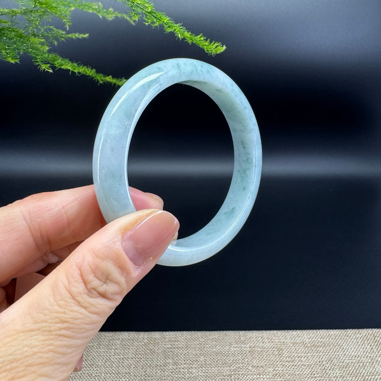 Genuine Burmese Green Jade Jadeite Bangle Bracelet ( 56.9mm )