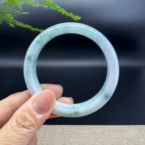 Genuine Burmese Green Jade Jadeite Bangle Bracelet ( 56.5mm )
