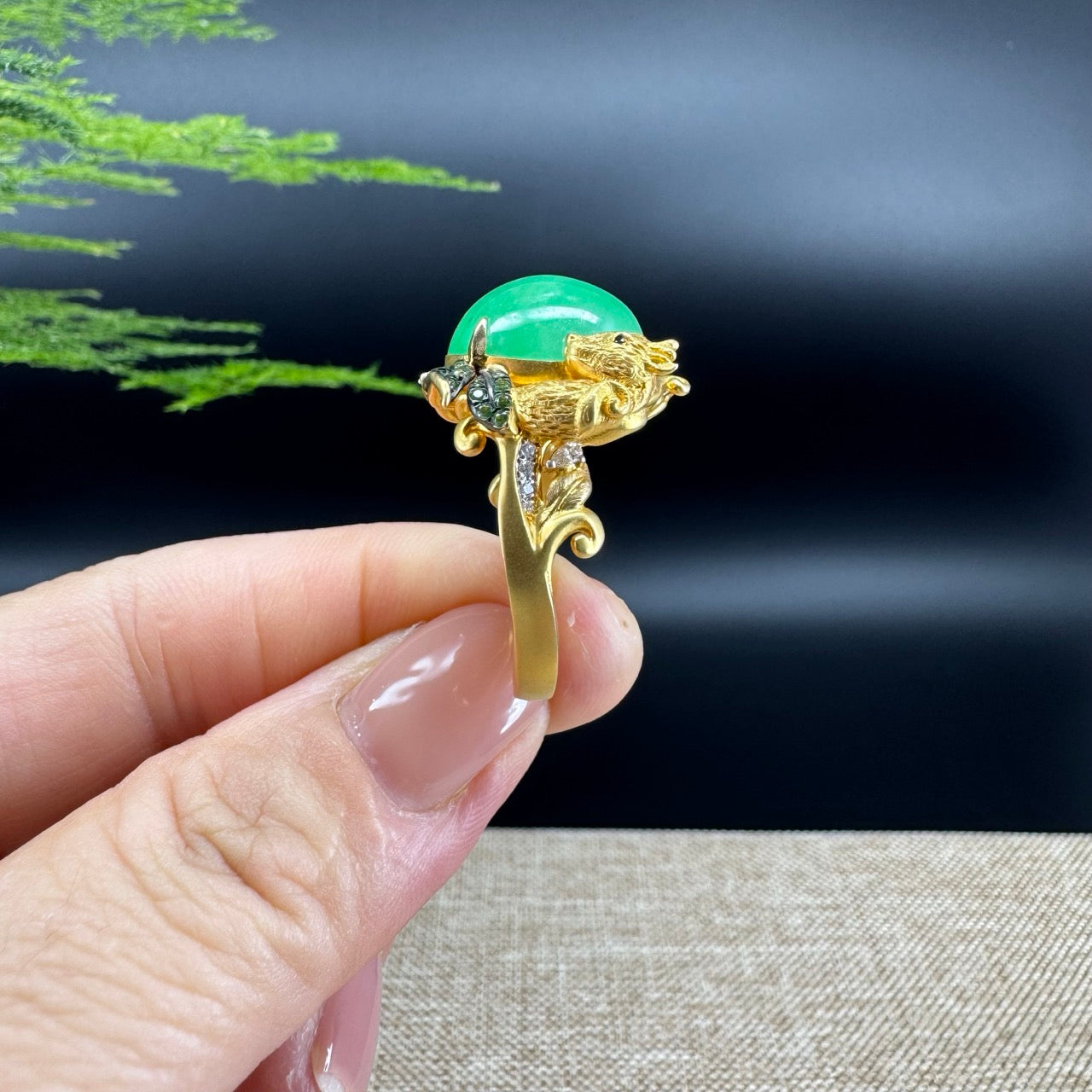 RealJade®  18K Yellow Gold  Green Jadeite Jade Diamonds Ring