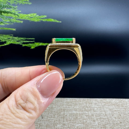 RealJade® "Signature Signet" 18K Yellow Gold  Imperial Jadeite Jade Classic Men's Ring