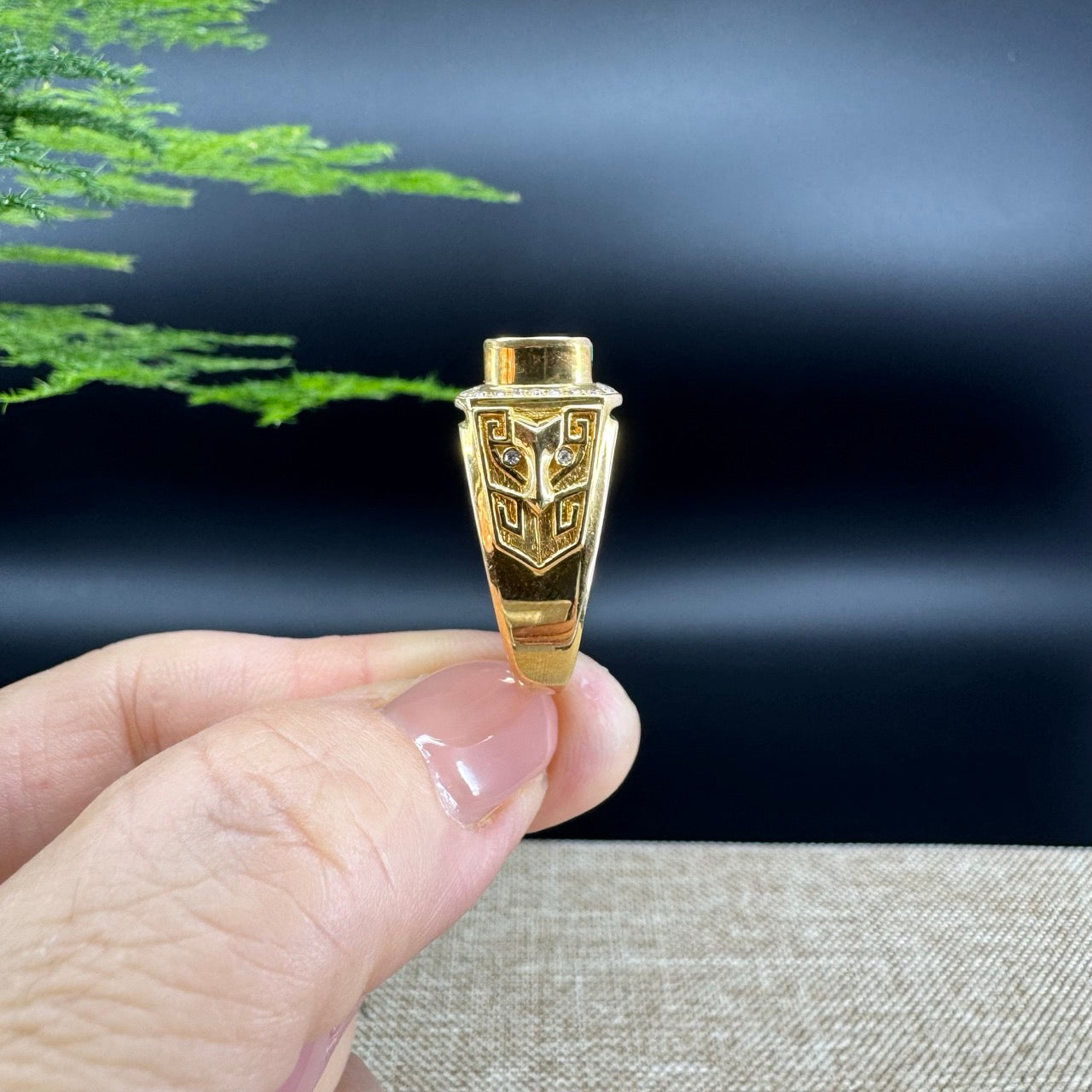 RealJade® "Signature Signet" 18K Yellow Gold  Imperial Jadeite Jade Classic Men's Ring